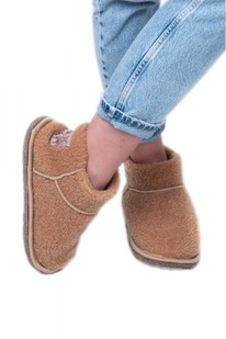  UGG BOOTS CAMEL