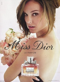 380   : Miss Dior Le Parfum (Dior)