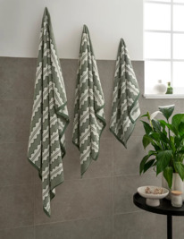 ASDA Hertiage Green Scallop Stripe Towel
