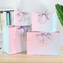 ����� ���������� � �������� ������ Rich and colourful