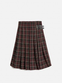 Acoola     Daliya 20210180256  