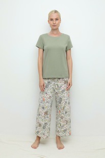 Very Neat    20121/ ,