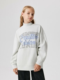 Acoola     Lidia 20240170018 