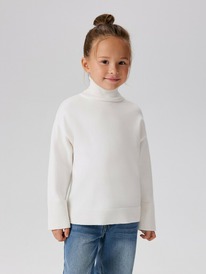 Acoola     Miroslava 20230150024 