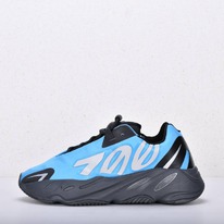 ��������� Adidas Yeezy Boost 700 ��� 3781
