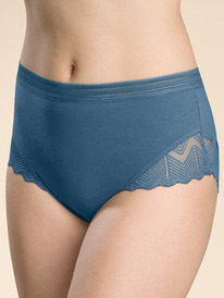 09.04  Pelican ����� ������� LUHC6313 ������� �����