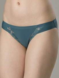 09.04  Pelican ����� ������� LULA6278 ����������