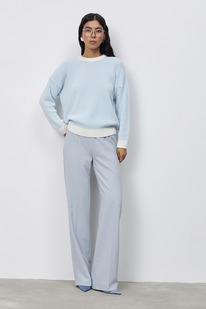 70023 �����