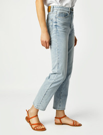 27.03  Vilatte ������ ������ �� ����������� ������ D54.092 ������-�������