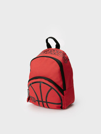 12.04  PlayToday ������ ����������� ��� ��������� 12512807