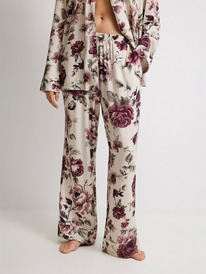 09.04  Infinity Lingerie ����� ���. Milena 31200160087 ��������� �����