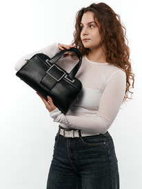 22.06 LACCOMA ����� ��668-������ ����������� ����